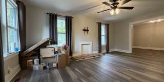 306 Ashland Street Gallery 16