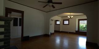 2406 E Columbia St Gallery 11