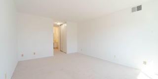8370 Greensboro Dr Gallery 26
