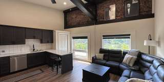 157 N Main Street Gallery 1
