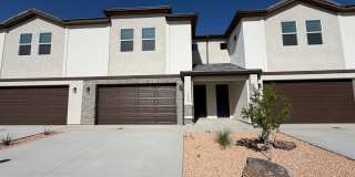 BRAND NEW TOWNHOME FOR RENT! Gallery 1