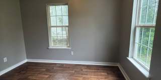 Rent this GREAT 2 BEDROOM home with, FULLY FENCED front and back yard. Gallery 5