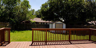 South Austin Living with Room to Spread Out Gallery 20