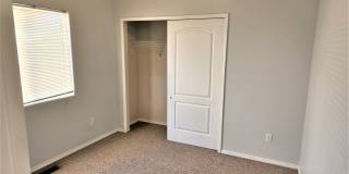 Cute Home For Rent on Ridgebury Pl. Gallery 7