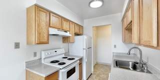 Arden Oaks Gallery 13