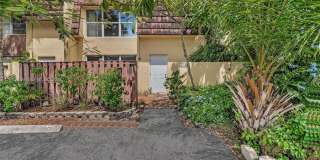 3750 SW 60th Ter Gallery 1