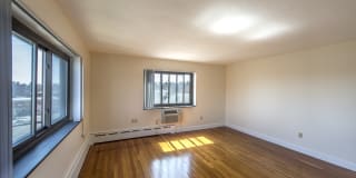 898 Massachusetts Avenue Apartments Gallery 7