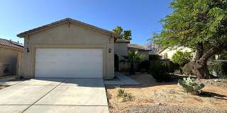 3 Bedroom 2 Bathroom Home in Palm Springs! Gallery 1
