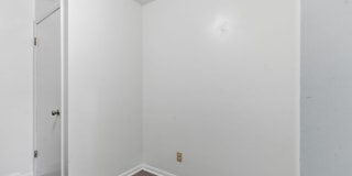 1017 W Washita Street Gallery 9