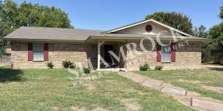 3/2 House in Midway ISD! Gallery 1