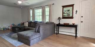 4 CAROLEE Drive Gallery 6