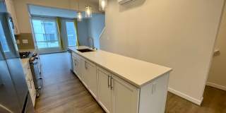 Like-New Beardslee Townhouse... Gallery 10