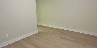 289-291 King Gallery 24