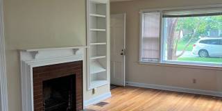 Grandview Area large 2 bedroom Gallery 1