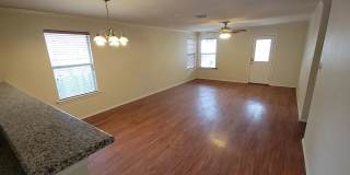 Room in 3 Bedroom Home in San Antonio Gallery 9