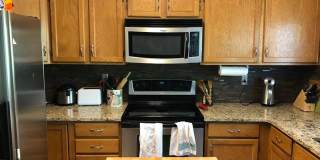 4 Bd, 2 Ba, Home, Quiet Neighborhood, Great Floorplan, Mature Landscaping! Gallery 8