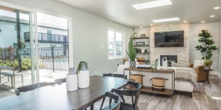 The Groves Gallery 6