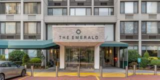 45 RIVER DR SOUTH Gallery 1