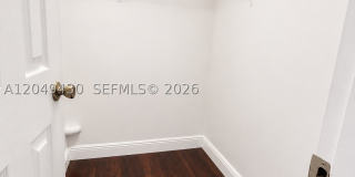 3504 NW 111th Ave Gallery 29