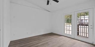 2290 Magnolia Circle Gallery 11