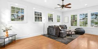 1206 W 22 1/2 St Gallery 7