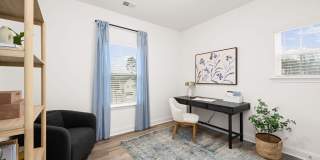 Oak Lake Townhomes Gallery 24