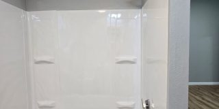 Stylish Newly Renovated 3-Bed, 2-Bath Retreat Gallery 15