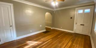 1 bedroom, living dining den near Central and Highland Gallery 3