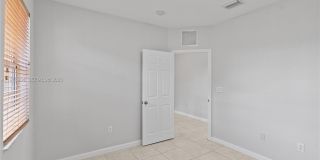 1655 NE 33rd Rd Gallery 20