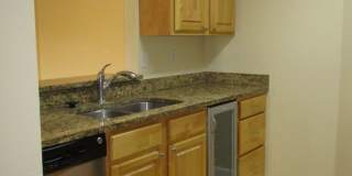 Don't miss this 2/2 in Miriada Condominium Gallery 7