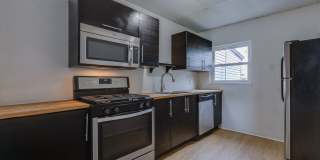 Available JULY 2026 - Renovated 3 Bedroom Home w/ Parking in Mt. Washington! Gallery 12