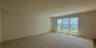 Spacious House in Mays Quarter Gallery 27