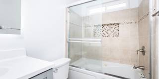 5308 Denny Ave. Gallery 13