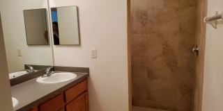 Greenbriar Location!  3 bedroom 2 bath 2 car garage! Gallery 8