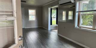 Charming 1-Bedroom, 1-Bath Home Near Downtown Tavares - Lawn Care Included! Gallery 3