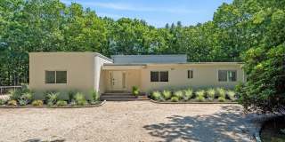 8 Deer Path Gallery 1