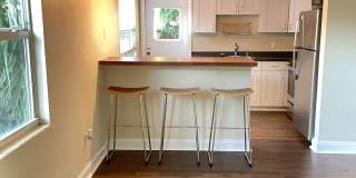 2175 Goldenrod Street Gallery 18