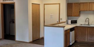 605 Barrington Avenue Gallery 3