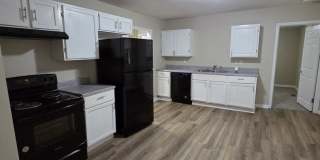 1118 S Water St - 3 Bed - 2 Bath - $1,095 Gallery 1