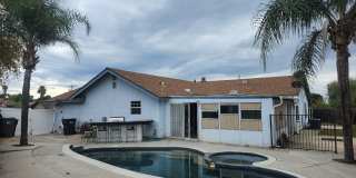 Spacious 4-Bedroom Home with Pool Gallery 29