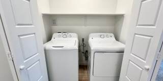 NEWER BUILD 3BD/2.5BA TOWNHOUSE IN NORTHWEST Gallery 9
