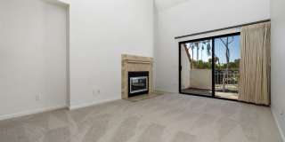 3rd floor Condo in UTC Gallery 1