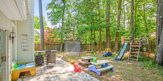 Fully Furnished Coastal Retreat Near Wrightsville Beach in Desirable Masonboro Neighborhood Gallery 17
