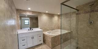 605 Ives Dairy Rd Gallery 27