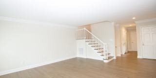 131 Racquet Lane Gallery 8