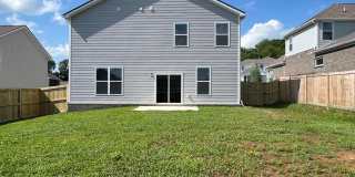 5 Bed, 3.5 Bath Home w/ 2 Car Garage in Harvest Point Gallery 18
