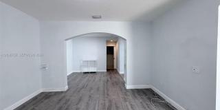 15810 SW 40th St Gallery 4