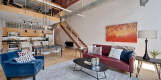 203 S SANGAMON Street Gallery 2