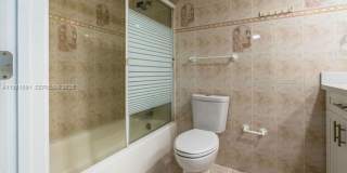 5401 Collins Ave appt 919 (A11961091) Gallery 26