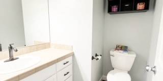 734 Tufts Avenue East Gallery 26